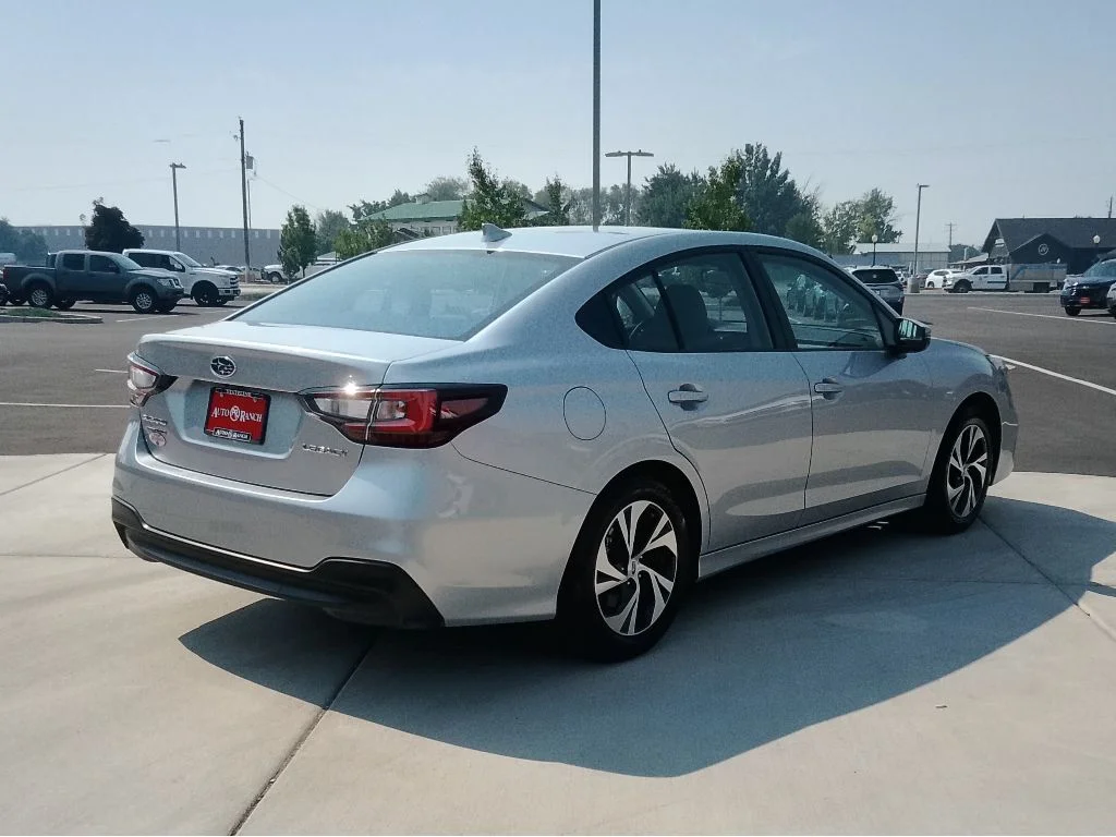 Certified Used 2025 ICE SILVER METALLIC Subaru Premium image 3
