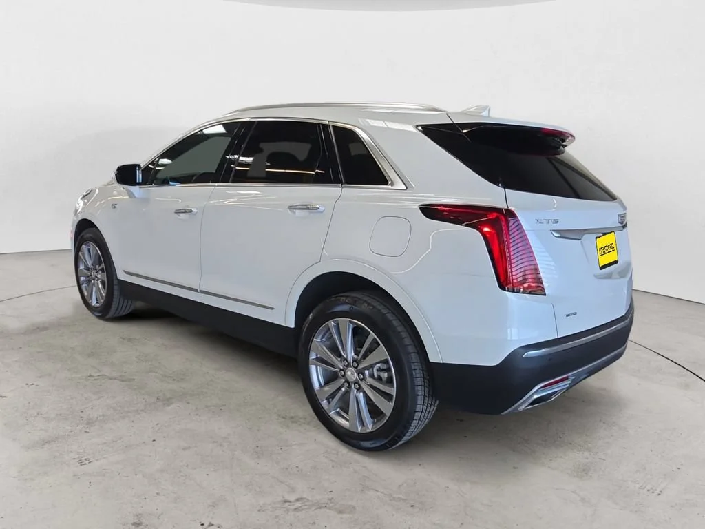 Used 2025 Crystal White Tricoat Cadillac Premium Luxury image 11