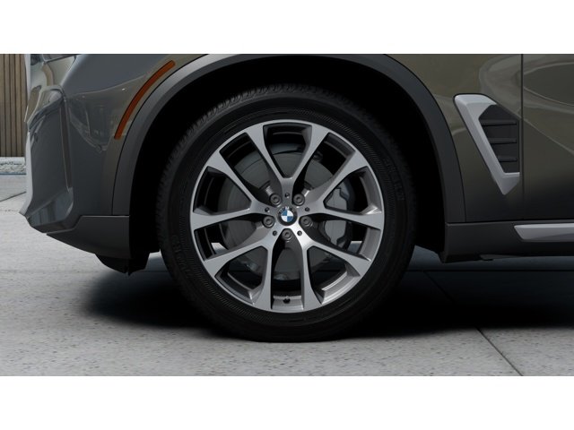 New 2026 Dravit Grey Metallic BMW xDrive40i image 7