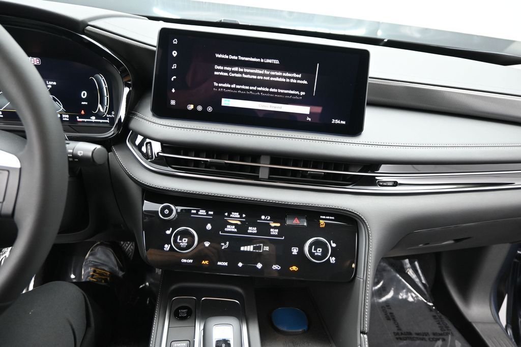 New 2027 MOONBOW BLUE INFINITI Luxe AWD image 15