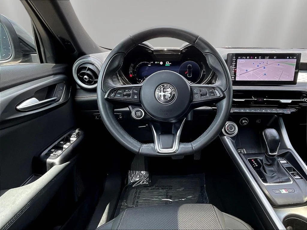 Used 2024 Alfa Black Alfa Romeo Ti image 8