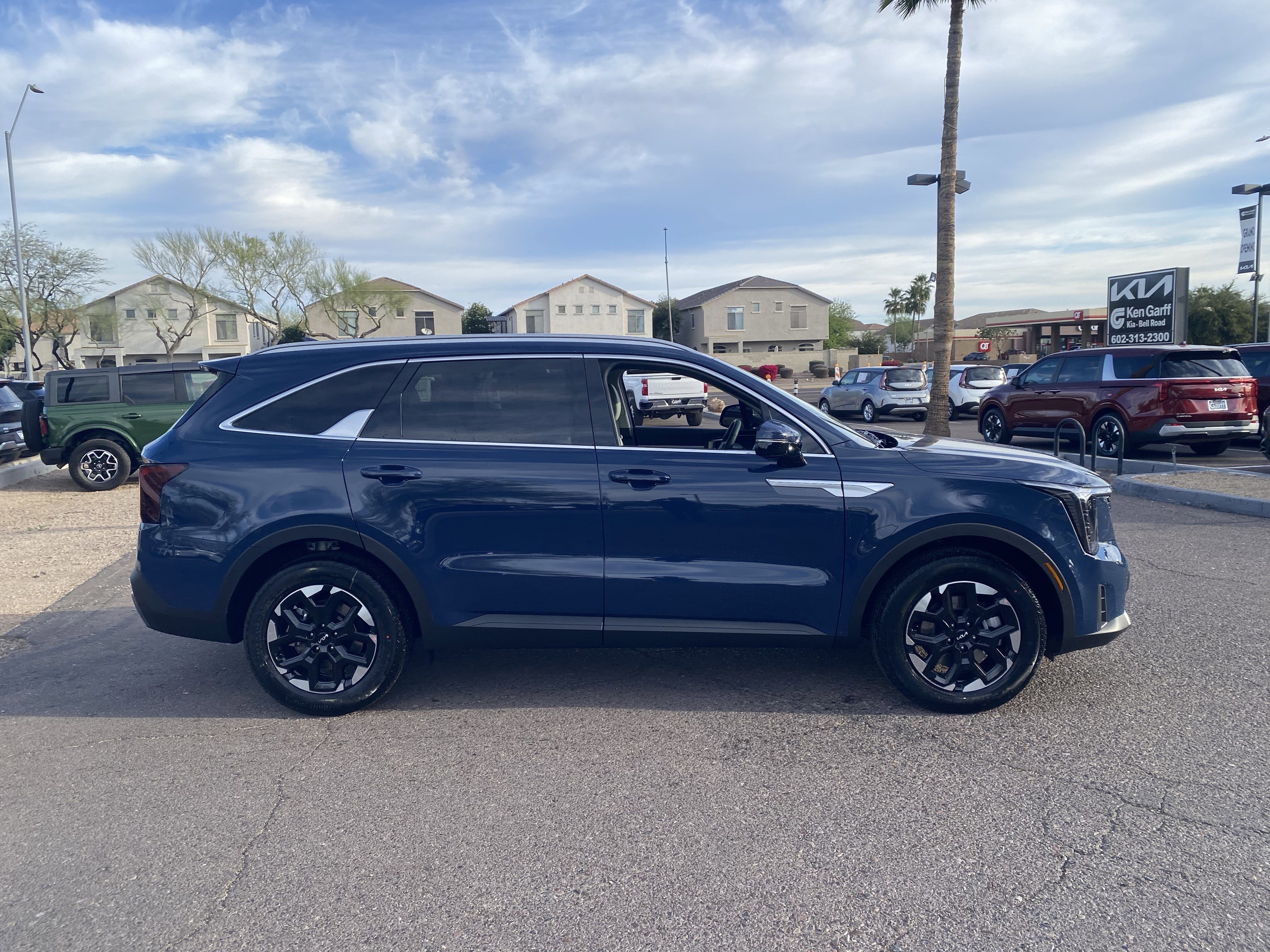 New 2026 Midnight Lake Blue Kia S image 2
