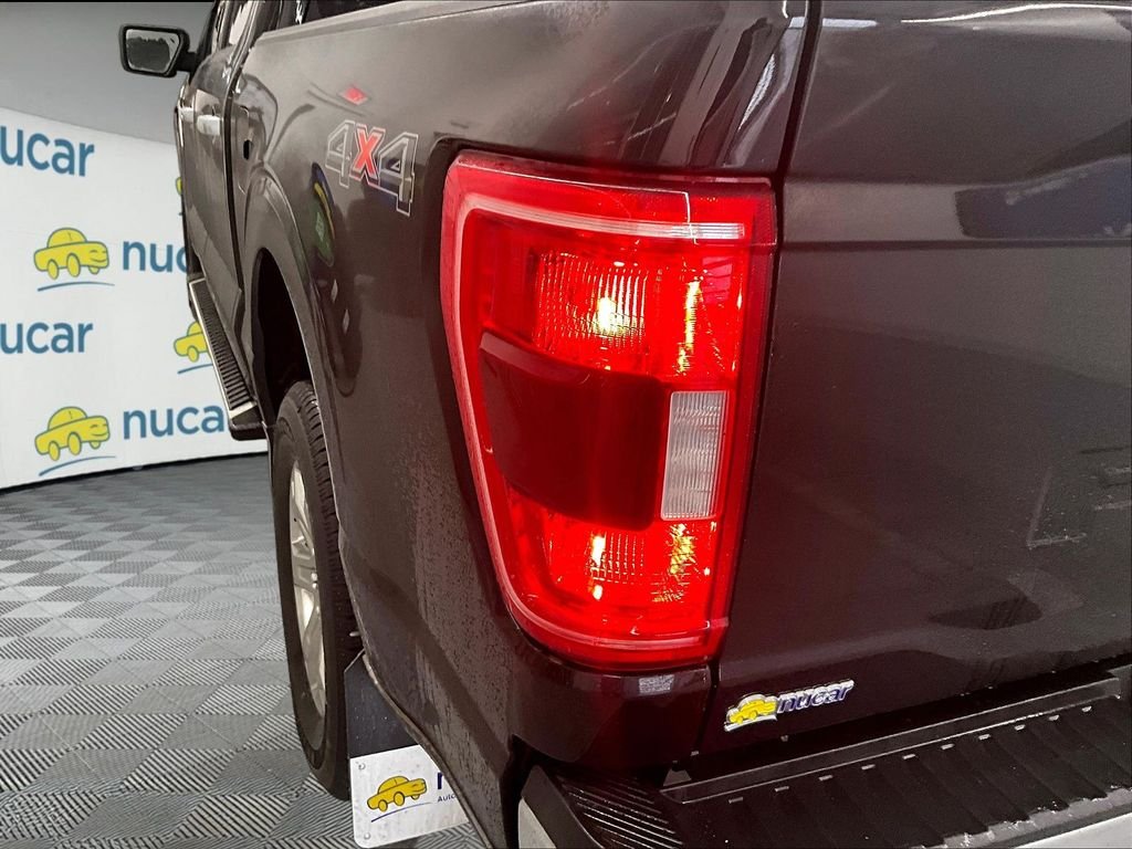 Used 2022 Black Metallic Ford XLT image 33