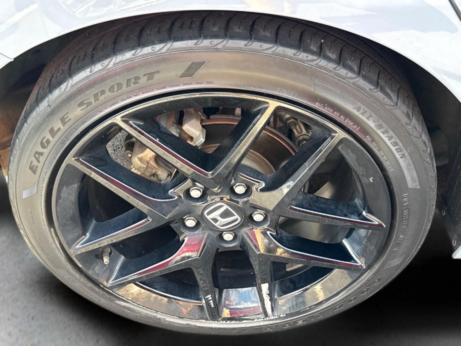 Used 2023 Sonic Gray Pearl Honda Sport image 18