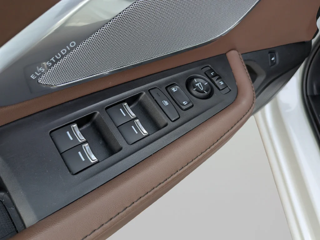 Used 2021 White Acura Technology Package image 18