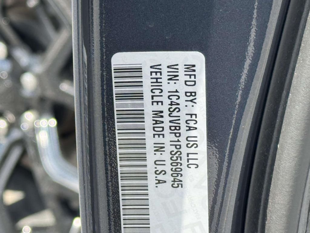 Used 2023  Jeep Series II image 13
