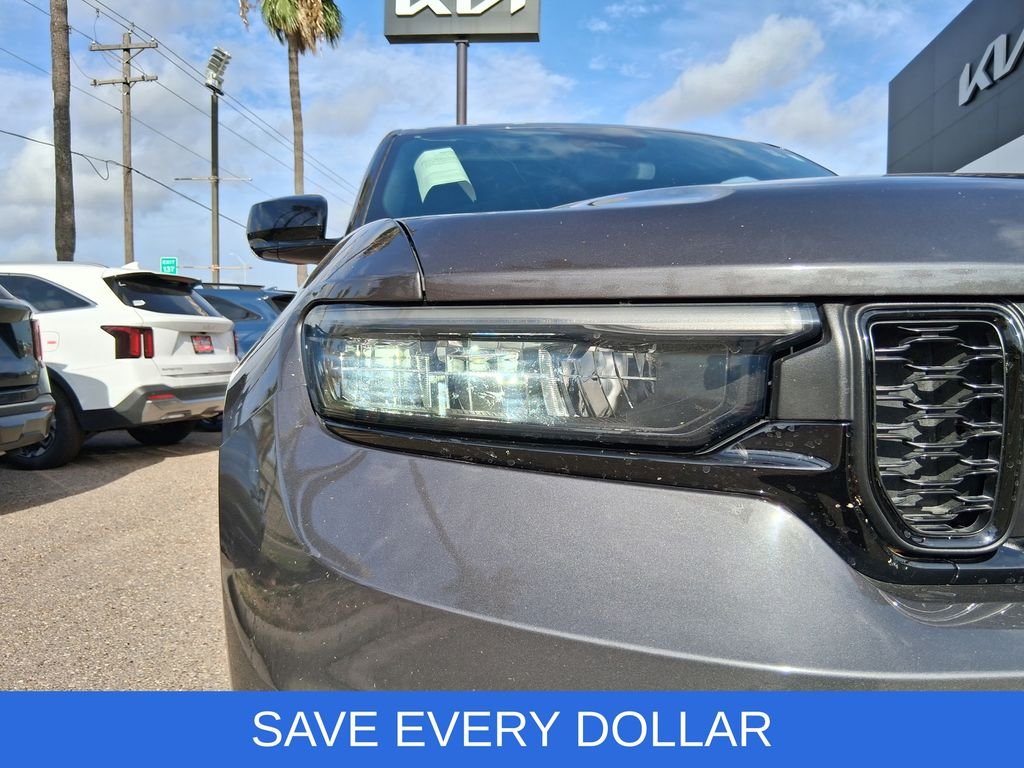Used 2024 Gray Jeep Altitude X image 3