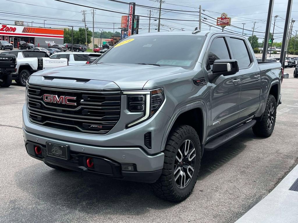Used 2024 Sterling Metallic GMC AT4 image 7