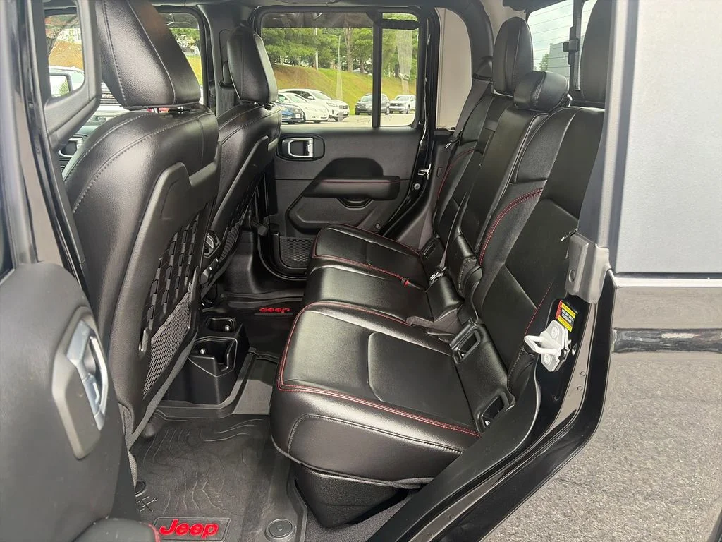 Used 2020 Black Jeep Rubicon image 25