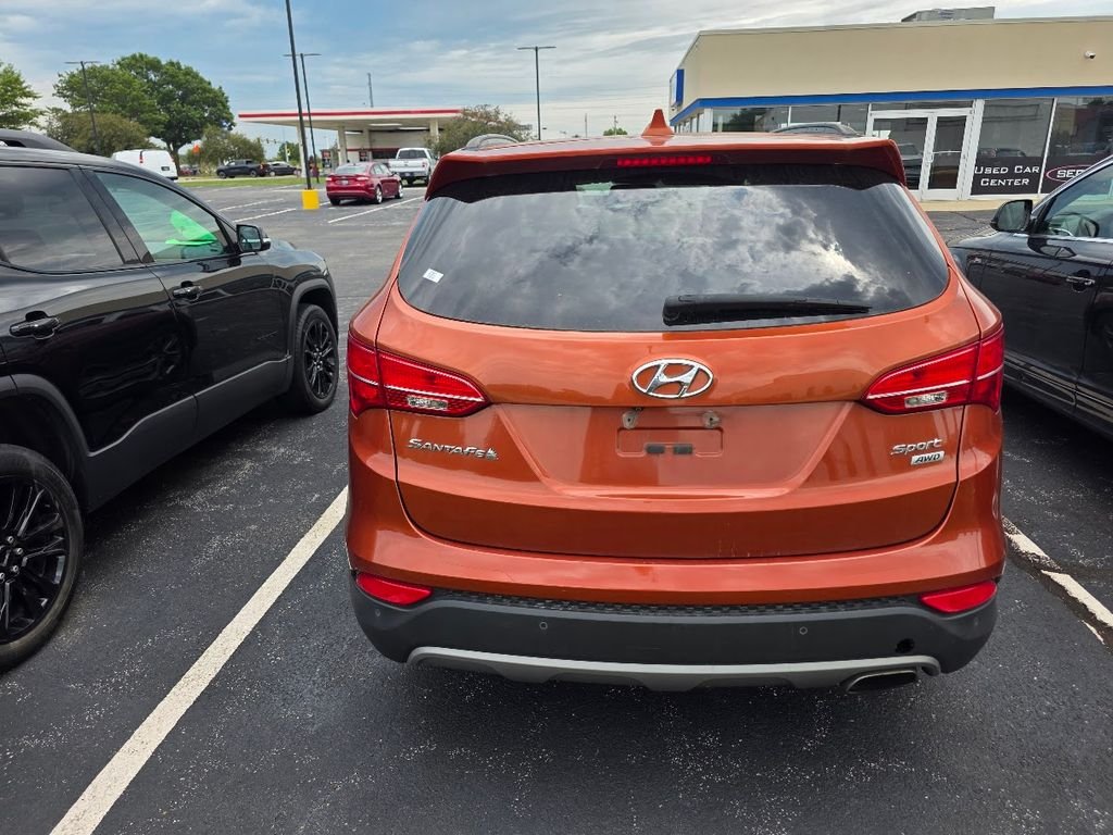 Used 2015 Canyon Copper Hyundai Base image 3