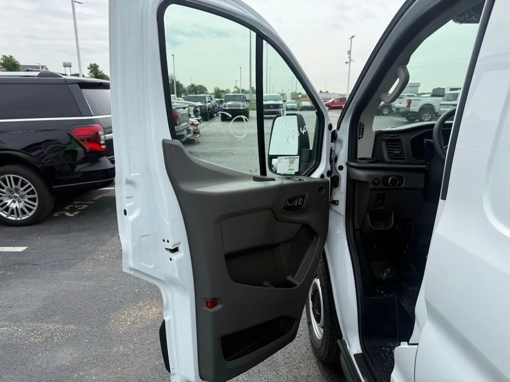 New 2026 Oxford White Ford Cargo Van image 13