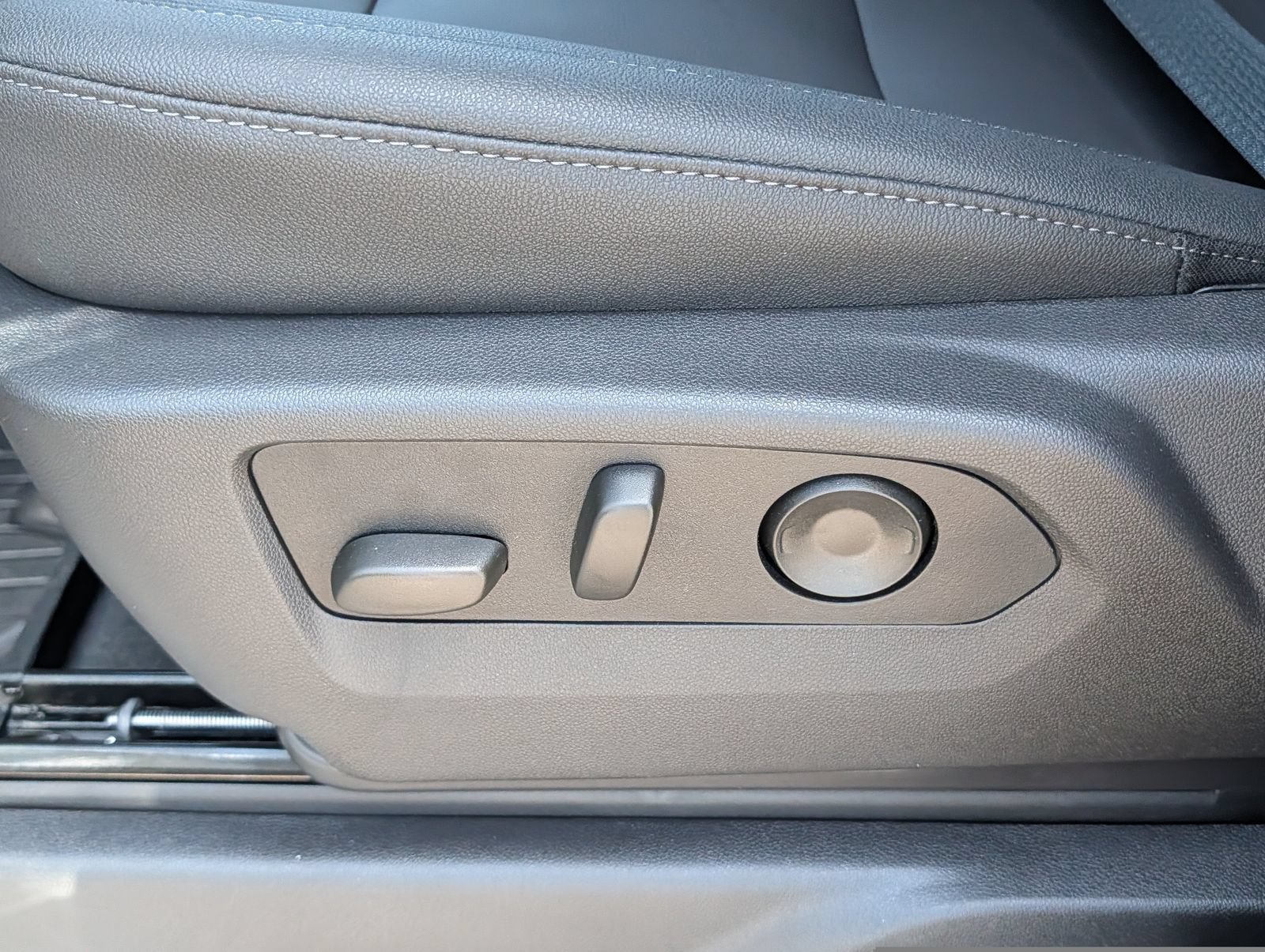 2026 Chevrolet Silverado 1500 LT Trail Boss - Photo 11