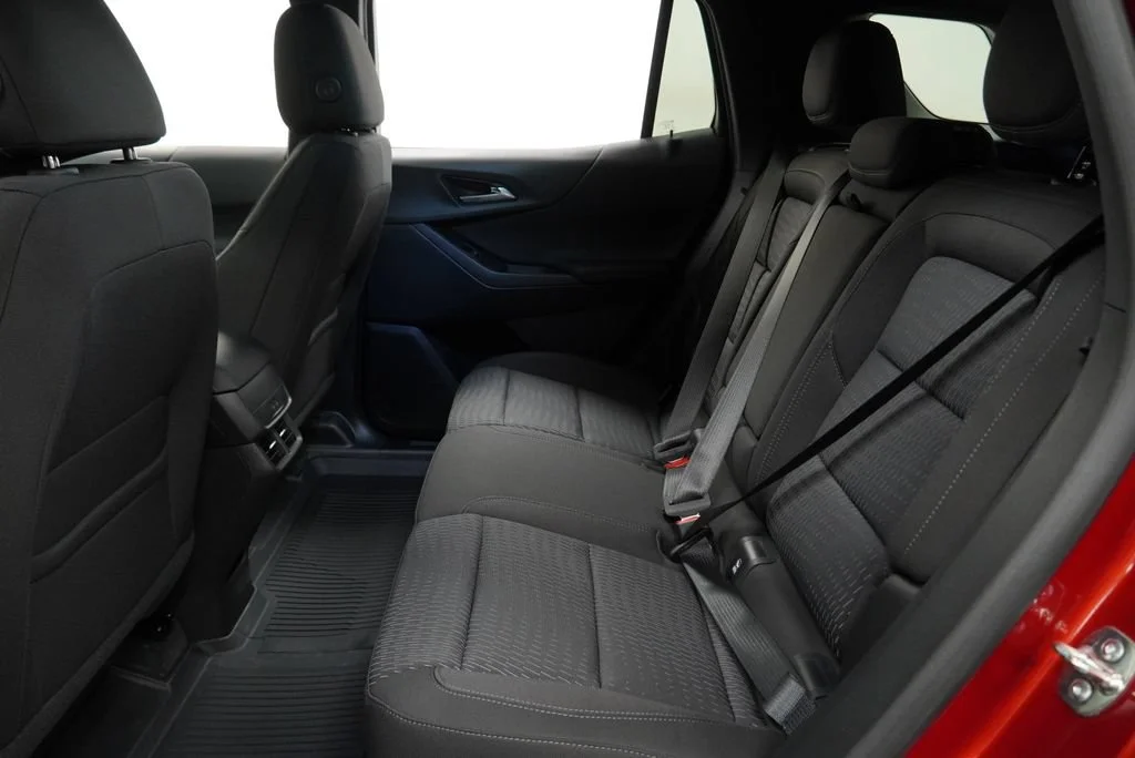 2027 Chevrolet Equinox LT - Photo 12