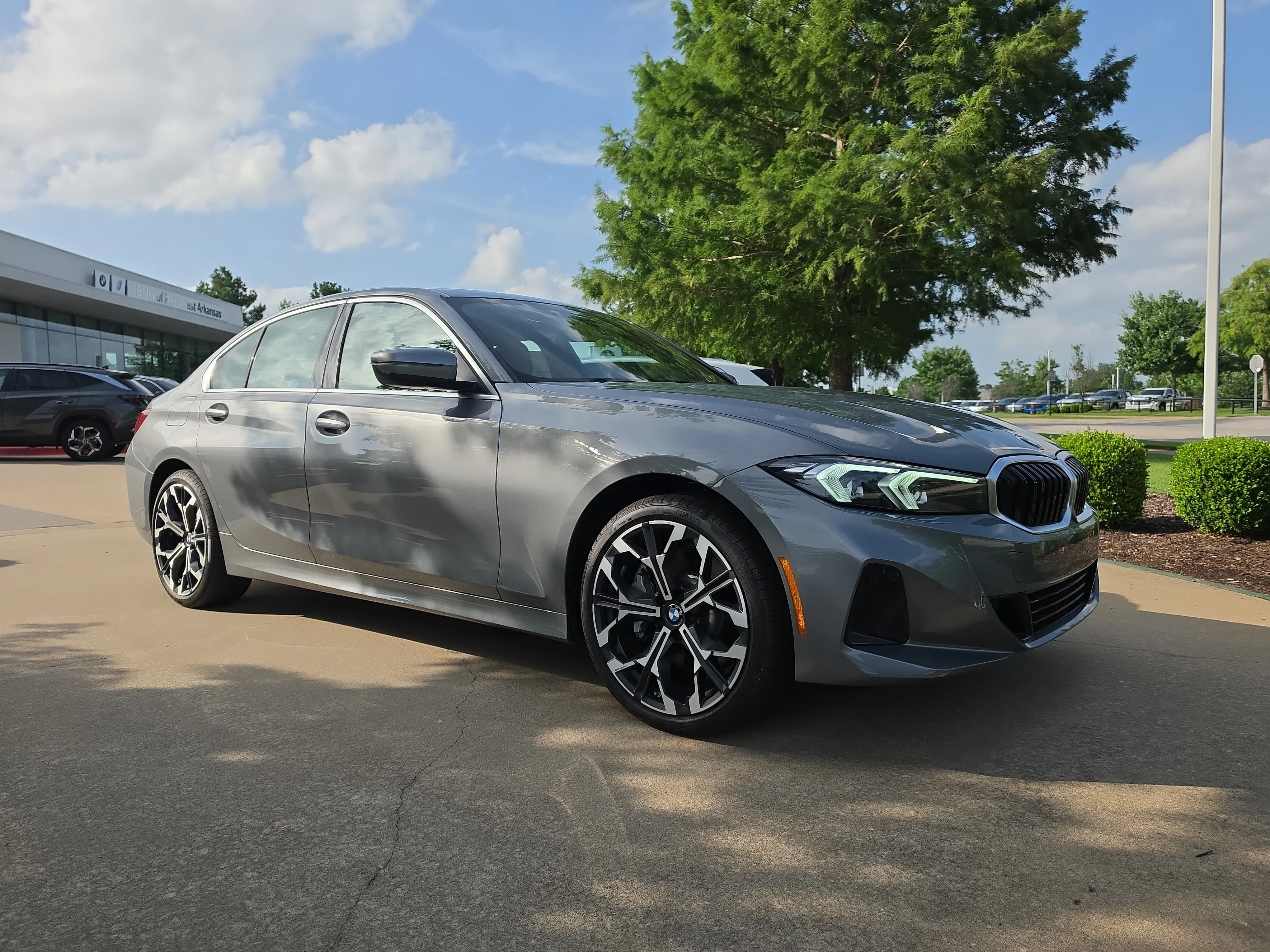 Used 2026 Skyscraper Grey Metallic BMW 330i NA xDrive image 7