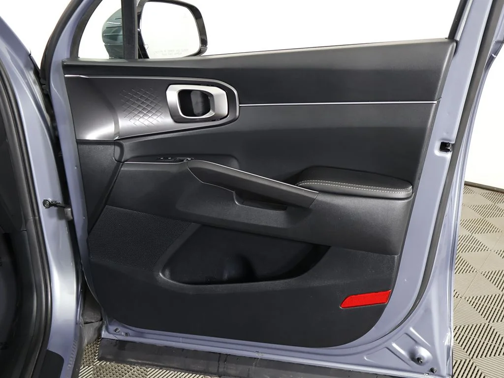 Used 2024 Silver Kia S image 24