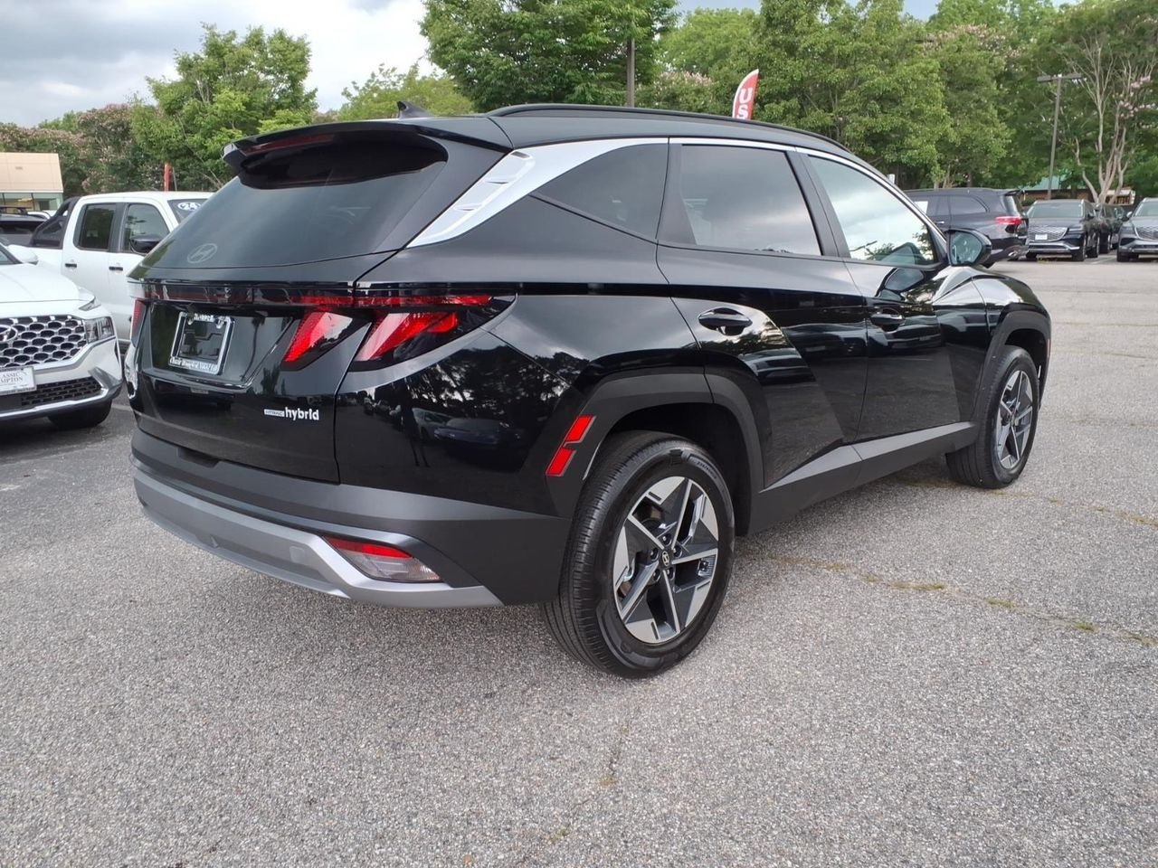 New 2026 Ash Black Hyundai SEL AWD image 6