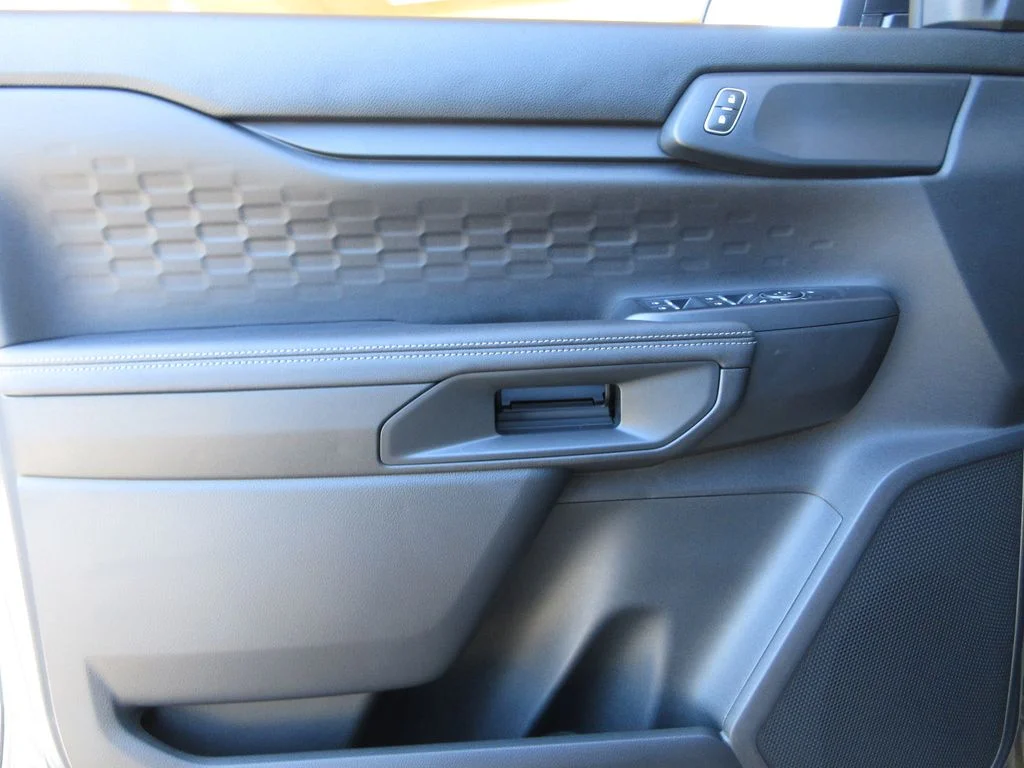 New 2026 Marsh Gray Ford XLT image 10