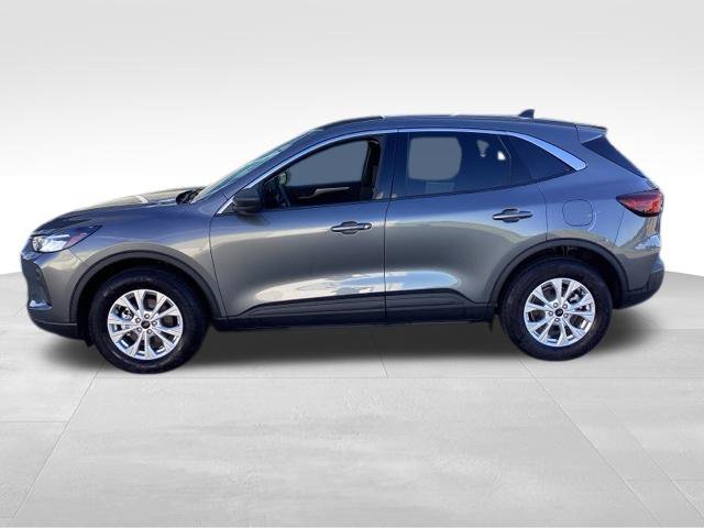 Used 2024 Gray Metallic Ford Active image 1