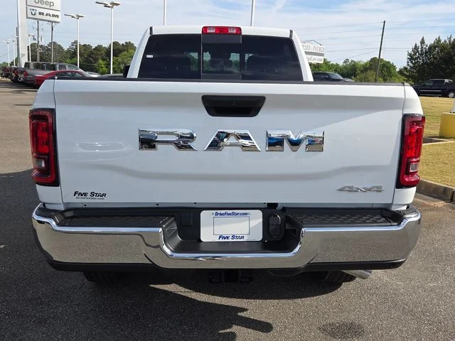 New 2026 Bright White Clear-Coat Exterior Paint RAM Tradesman image 12