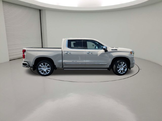 2026 Chevrolet Silverado 1500 High Country - Photo 8