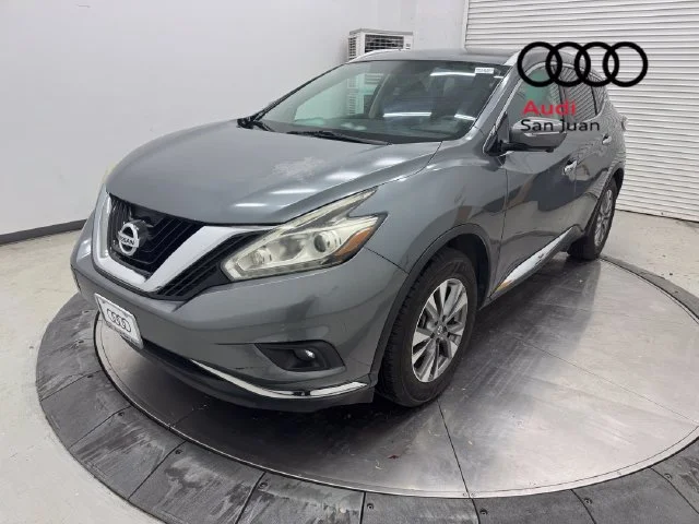 Used 2015 Gray Nissan SL image 39