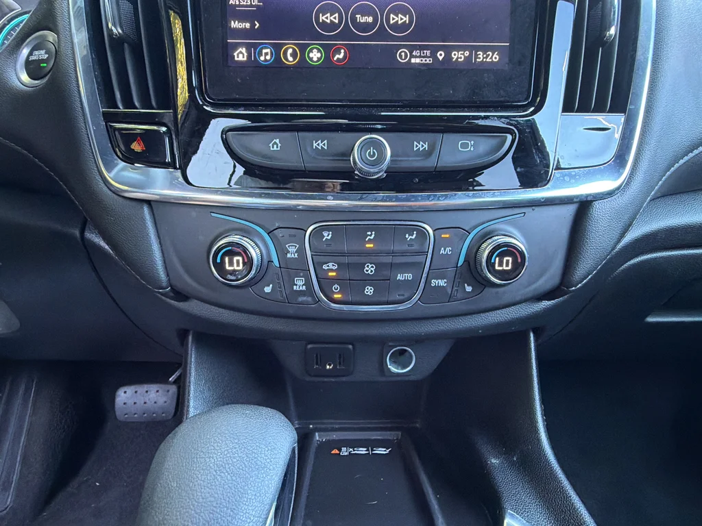 Used 2023 Gray Chevrolet LT image 20