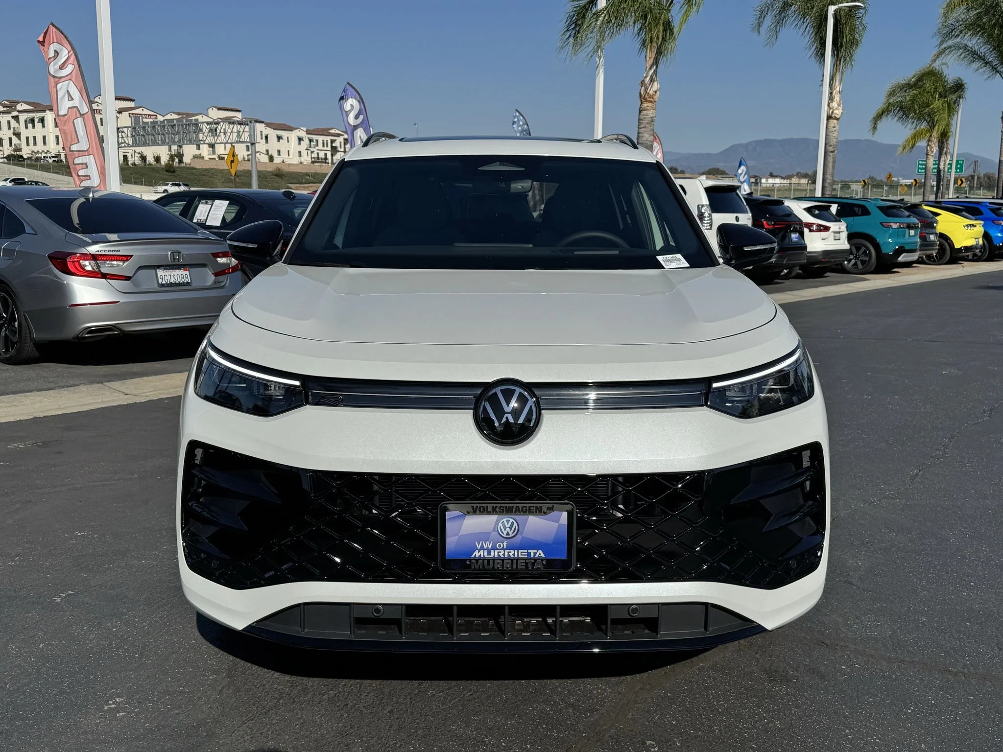New 2026 Opal White Pearl Volkswagen SE R-Line Black image 2