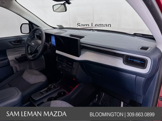 Used 2025 Red Ford XLT image 27