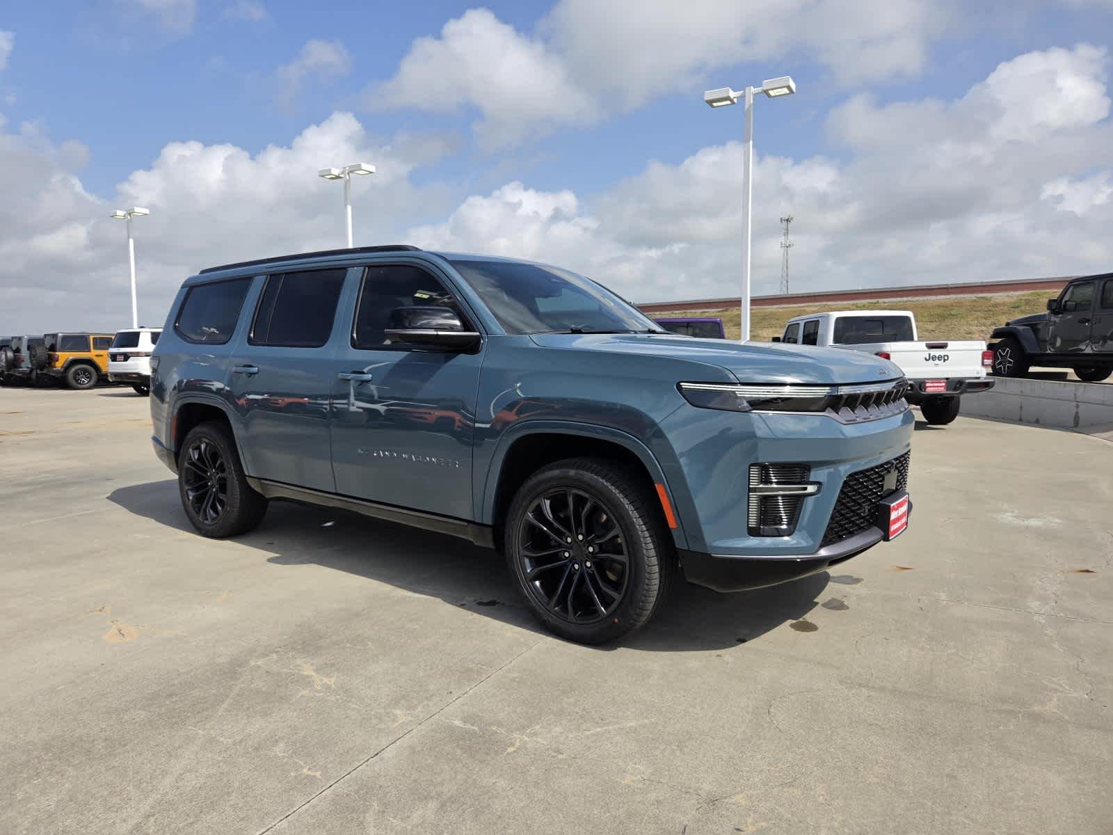 New 2026 Steel Blue Jeep Summit Obsidian image 7