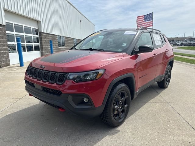 Used 2023 Red Jeep Trailhawk image 4