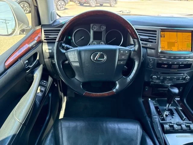 Used 2011 Black Lexus 570 image 17