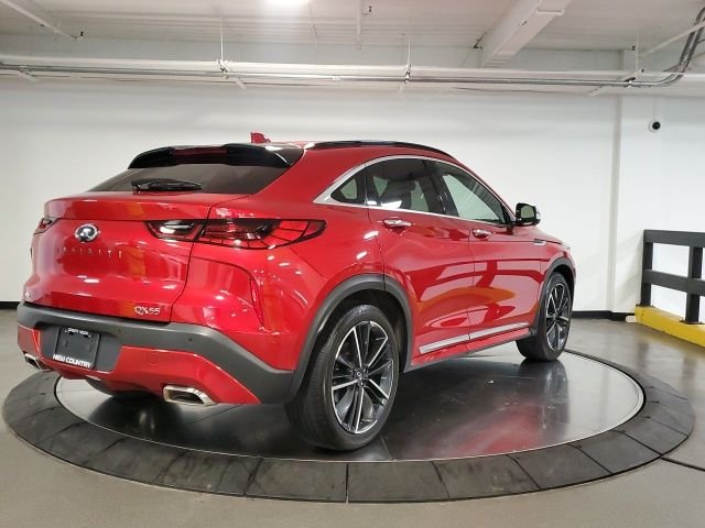 Used 2023 Red INFINITI SENSORY image 9