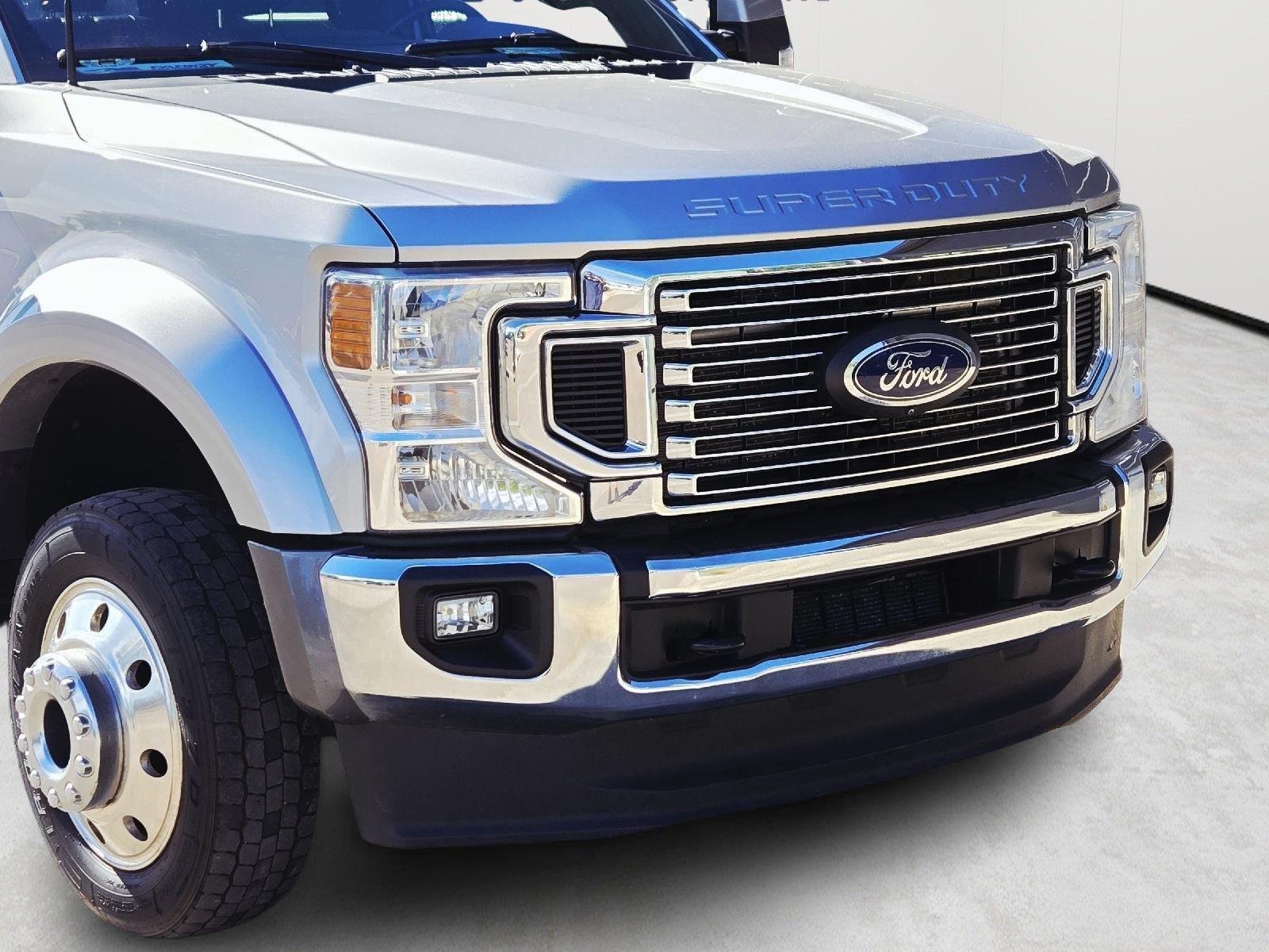 Used 2022 Iconic Silver Ford Lariat image 3
