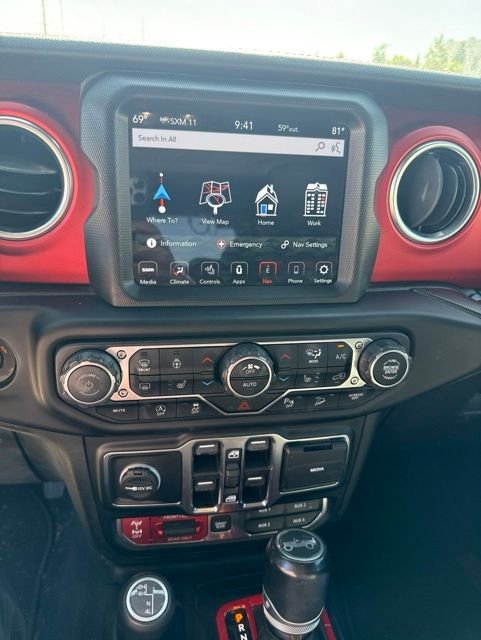 Used 2020 Teal Jeep Unlimited Rubicon image 7