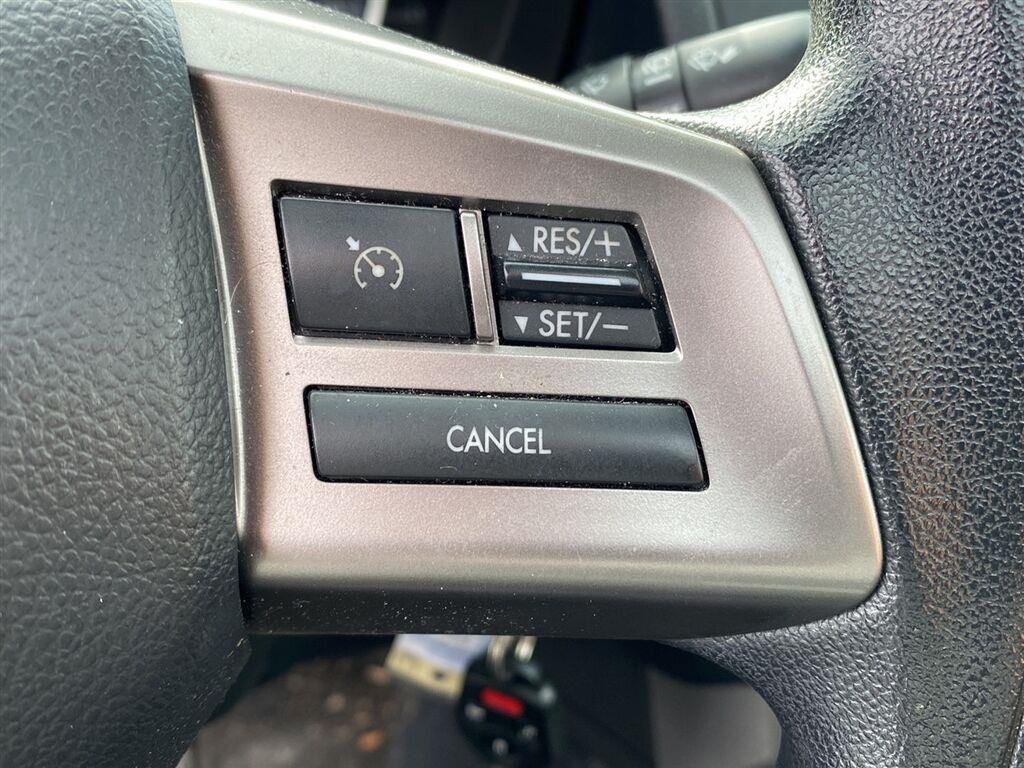 Used 2014 Burnished Bronze Metallic Subaru 2.5i Premium image 20