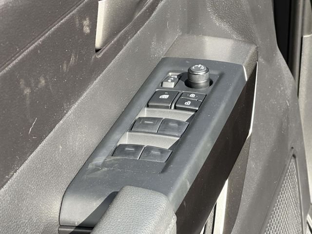 2026 Toyota Tundra SR5 - Photo 28