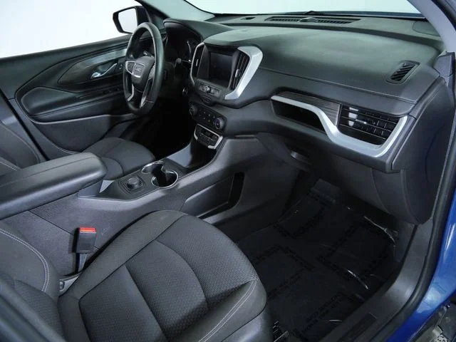 Used 2024 Blue GMC SLE image 13