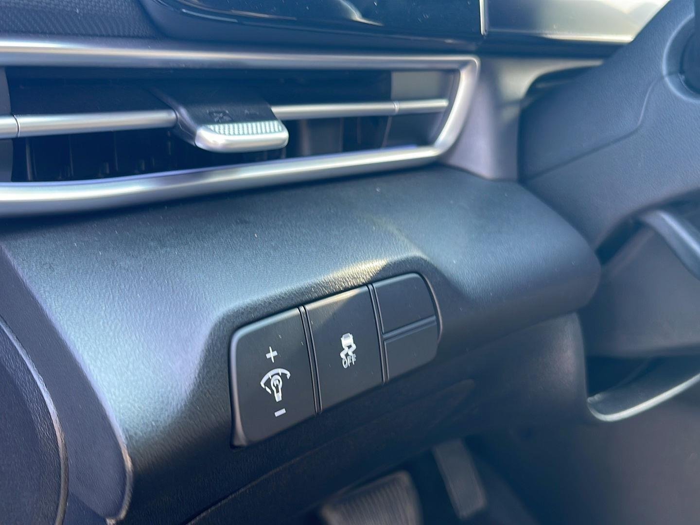 2024 Hyundai Elantra SEL - Photo 22