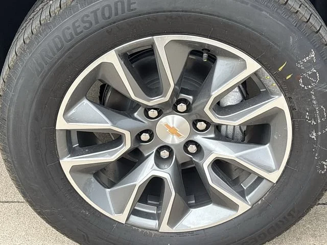 2026 Chevrolet Silverado 1500 LT - Photo 10