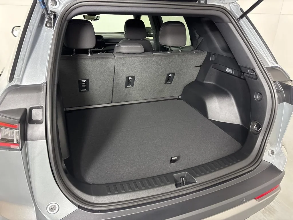 New 2026 Sterling Gray Metallic Chevrolet LT image 42
