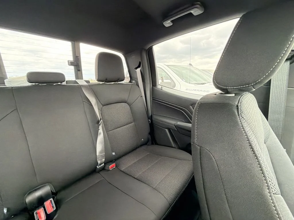 New 2026 Onyx Black GMC Elevation image 14