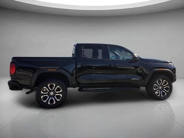 Used 2023 Onyx Black GMC 4WD AT4 image 6