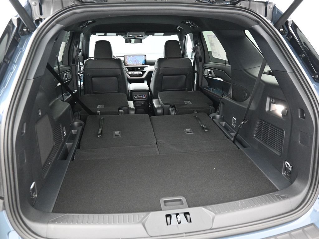 New 2026 Vapor Blue Metallic Ford ST-Line image 23