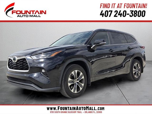 2024 TOYOTA HIGHLANDER XLE FWD