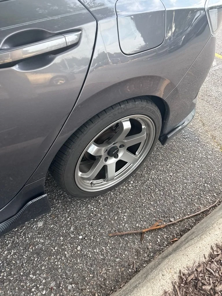 Used 2017 Gray Honda LX image 4