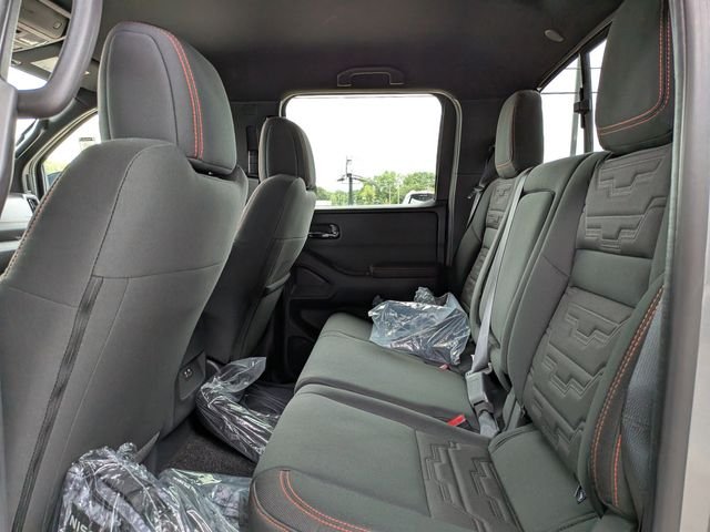2025 Nissan Frontier PRO-4X - Photo 9