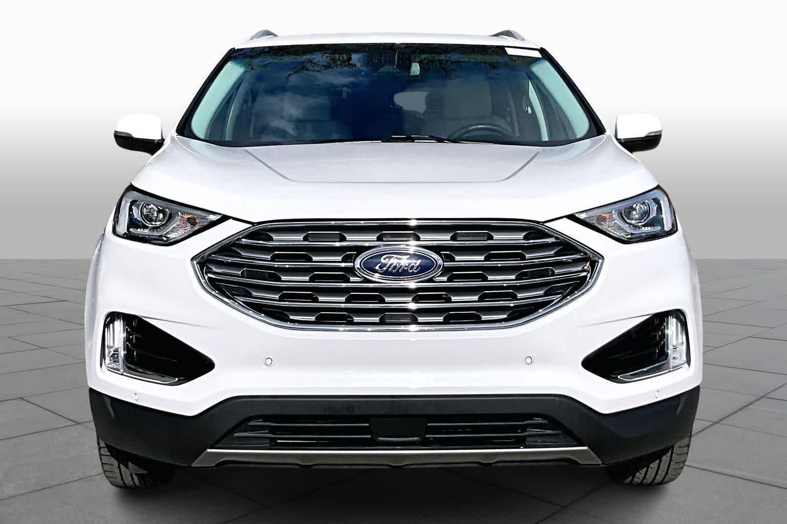 Used 2020 Star White Metallic Tri-Coat Ford Titanium image 4
