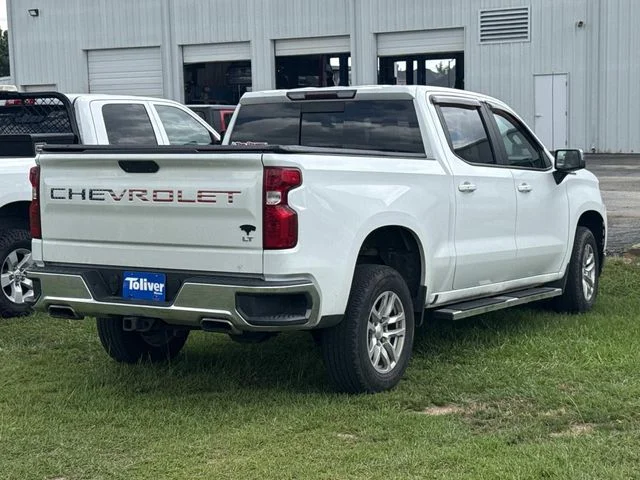 Used 2019 Summit White Chevrolet LT image 3