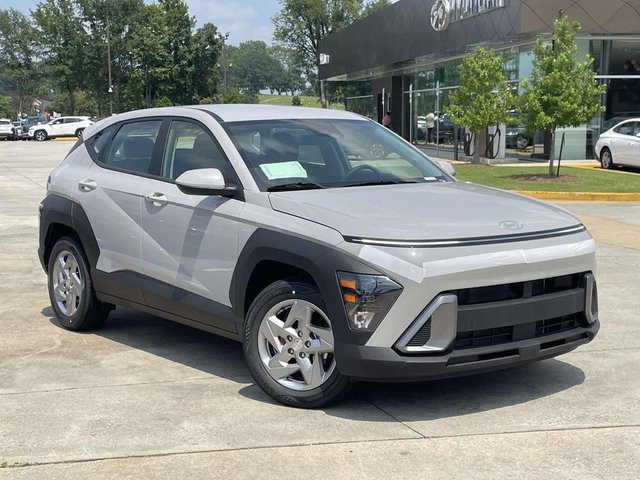 2026 Hyundai KONA SE FWD