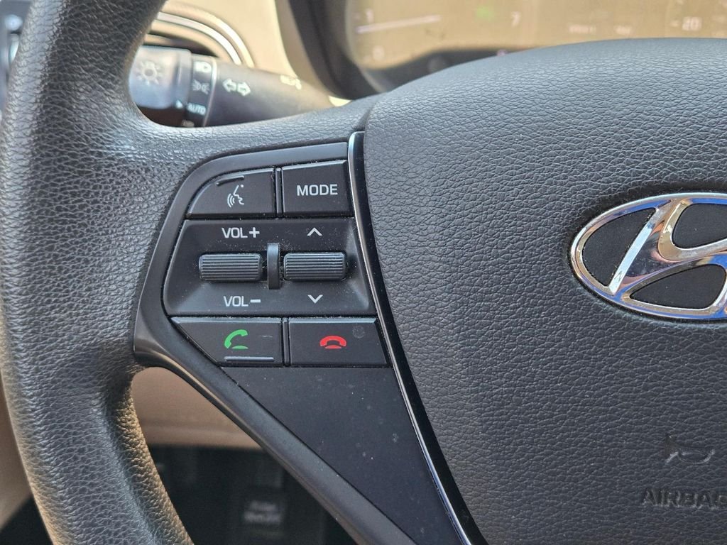 Photo 19